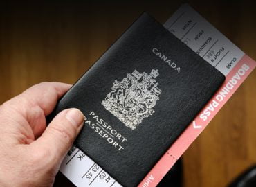 وقت سفارت کانادا