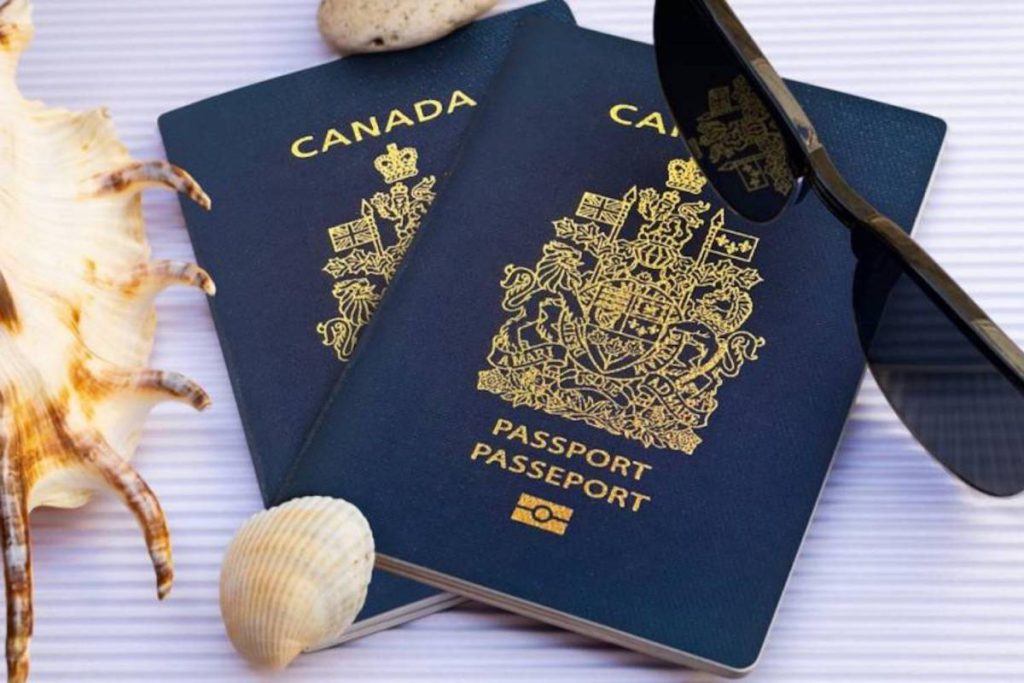 پیکاپ ویزا کانادا 