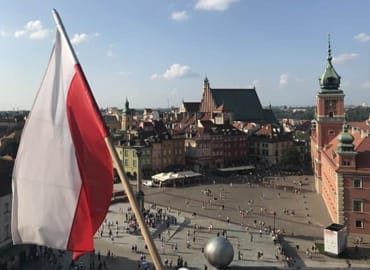 وقت سفارت لهستان