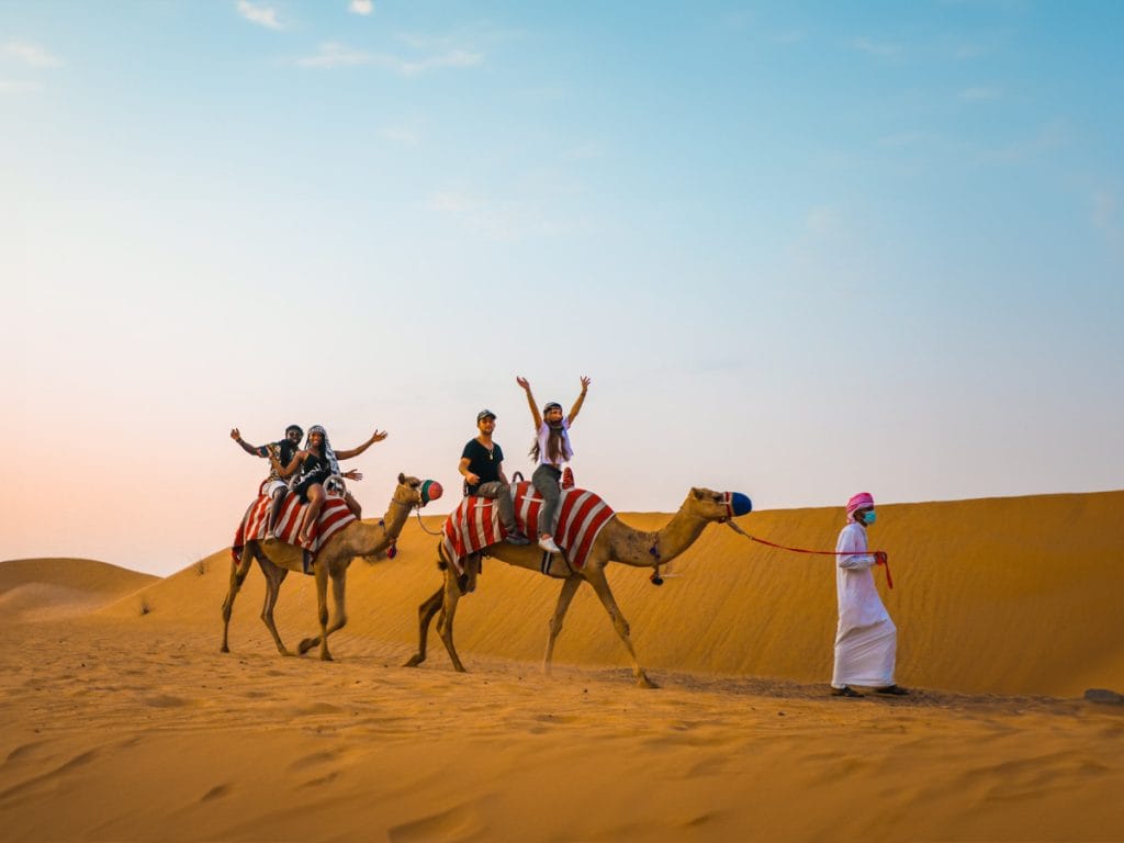 صحرای دبی (Dubai Desert Safari)