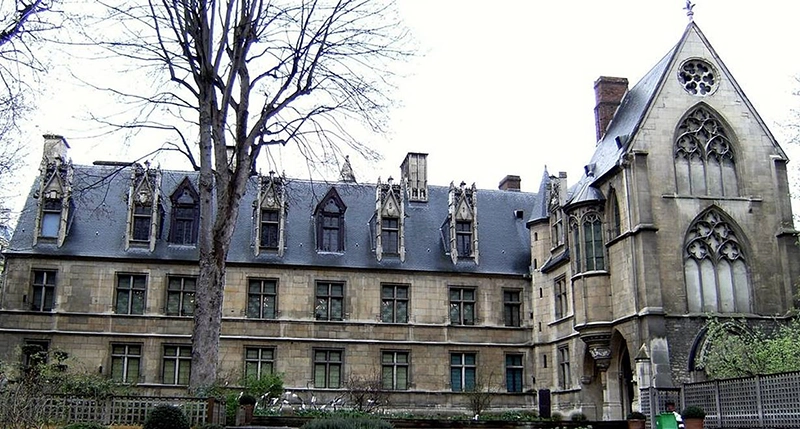 موزه کلونی پاریس 